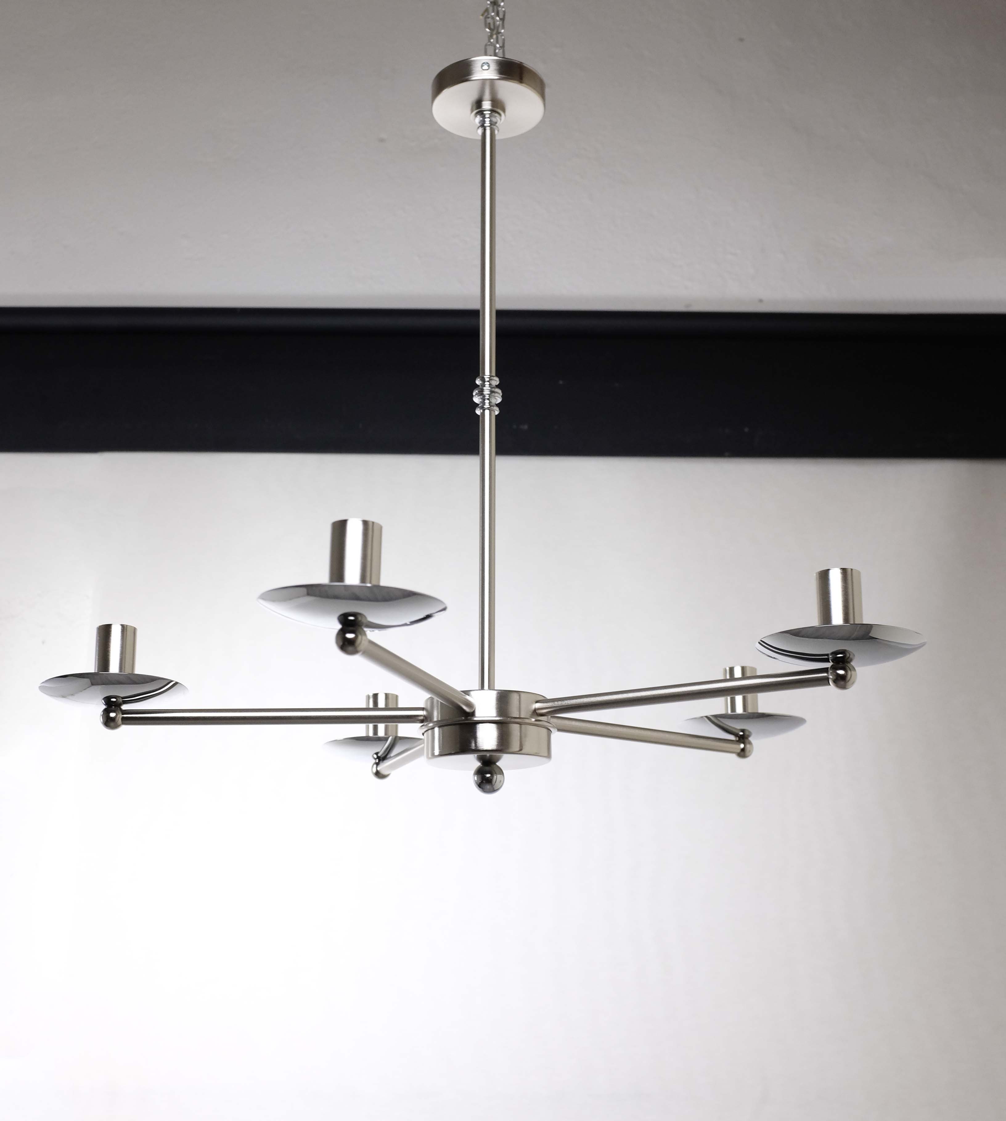 N.100 Lampadario Moderno Cromo Satinato